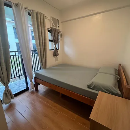 2Br Bangkal Entire Airconditioned Apartment, Sleeps 4